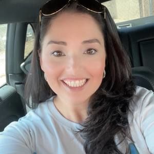 Meet your Posher, Monica